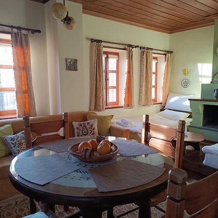 Guesthouse Kontogianni - Materka Nimfaíon Exteriér fotografie