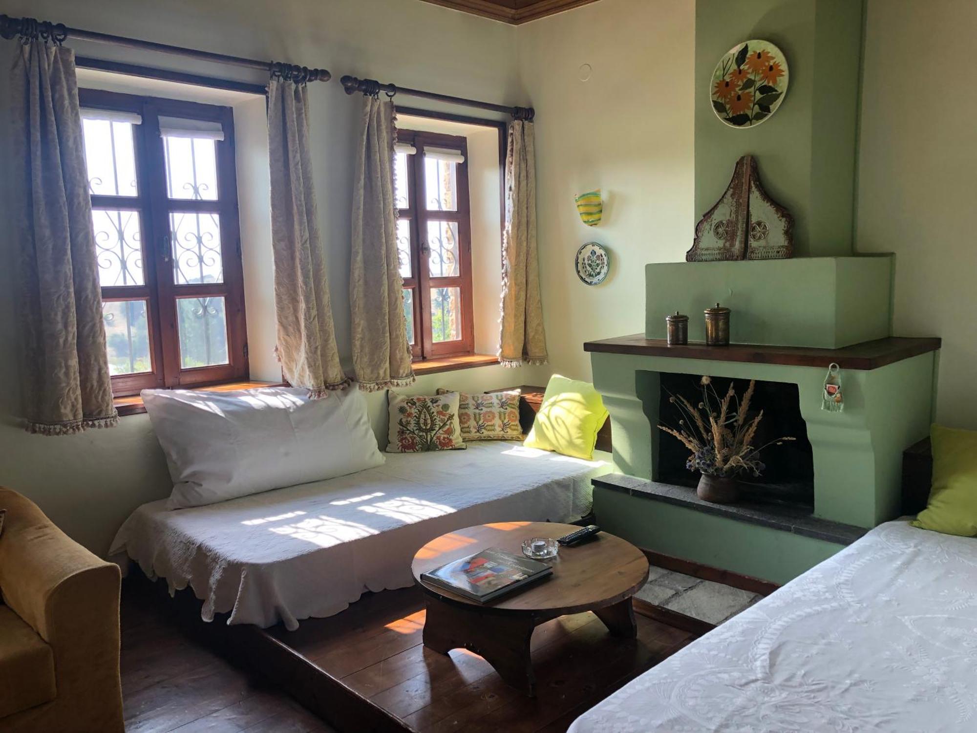 Guesthouse Kontogianni - Materka Nimfaíon Exteriér fotografie